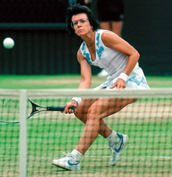 23 giugno 1982: Billie Jean King a Wimbledon gioca il 100 match e supera al secondo turno Claudia Pasquale per 6-3 6-2